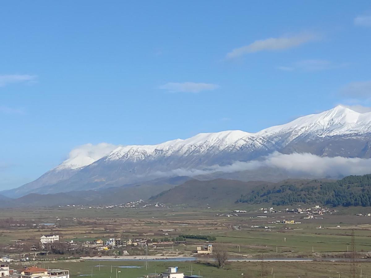 Vladimir Estate Hotel Gjirokastër Eksteriør billede