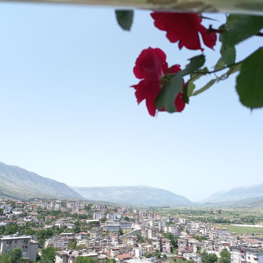 Vladimir Estate Hotel Gjirokastër Eksteriør billede