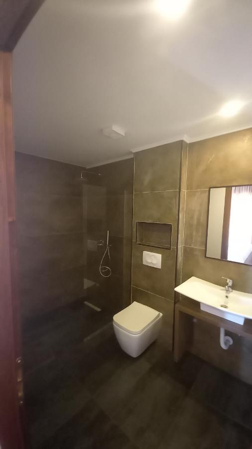 Vladimir Estate Hotel Gjirokastër Eksteriør billede