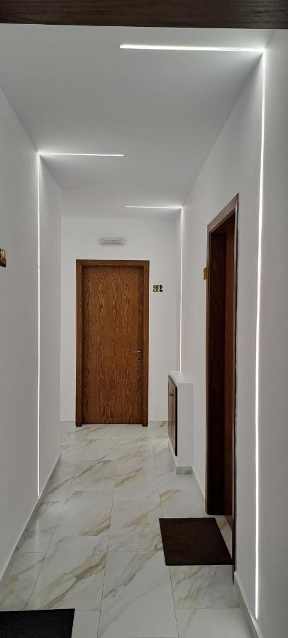 Vladimir Estate Hotel Gjirokastër Eksteriør billede