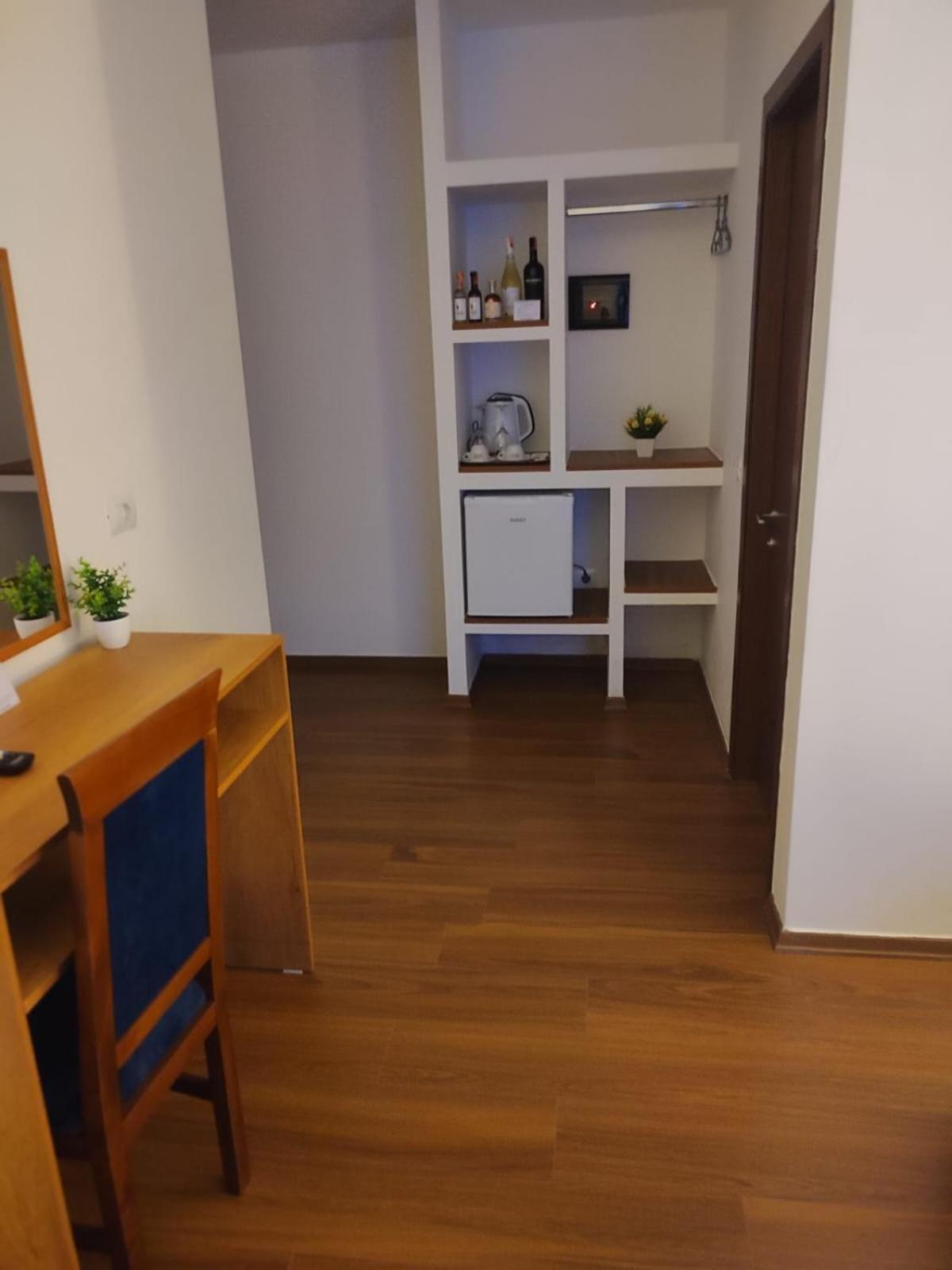 Vladimir Estate Hotel Gjirokastër Eksteriør billede