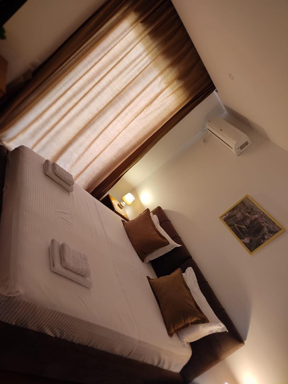 Vladimir Estate Hotel Gjirokastër Eksteriør billede